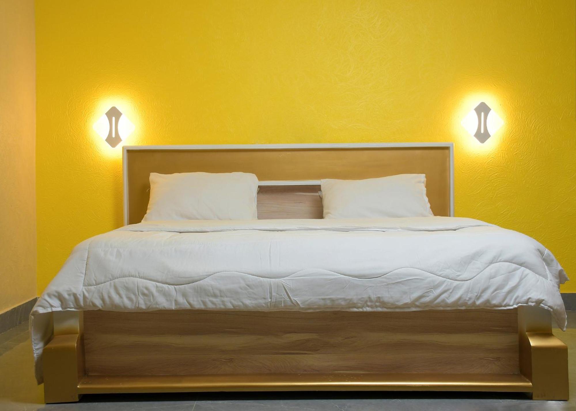 Hotel Mavilla Cotonou Dış mekan fotoğraf