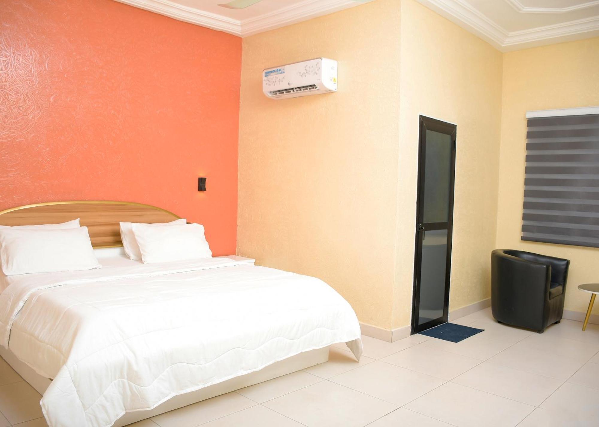Hotel Mavilla Cotonou Dış mekan fotoğraf
