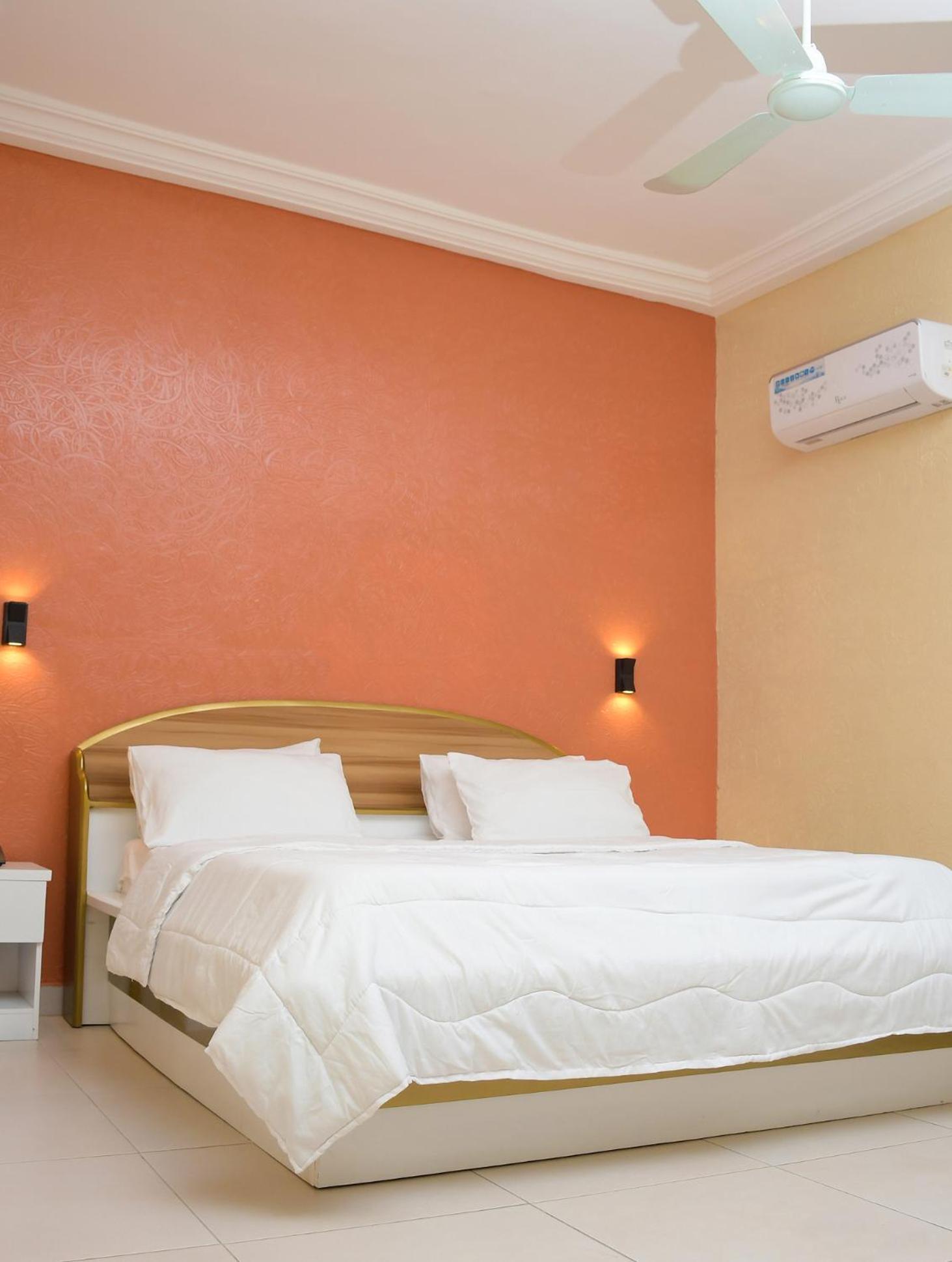 Hotel Mavilla Cotonou Dış mekan fotoğraf
