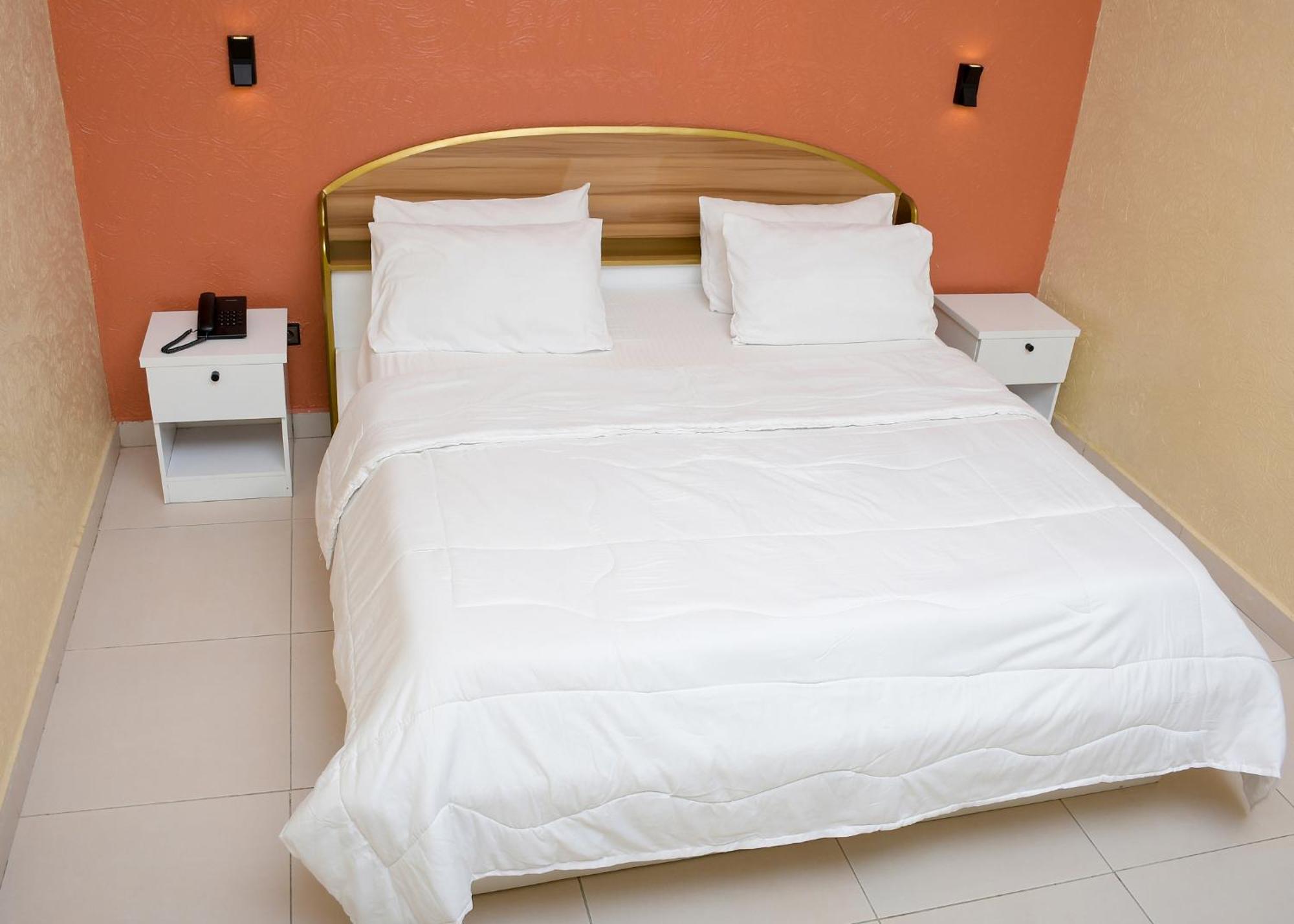 Hotel Mavilla Cotonou Dış mekan fotoğraf