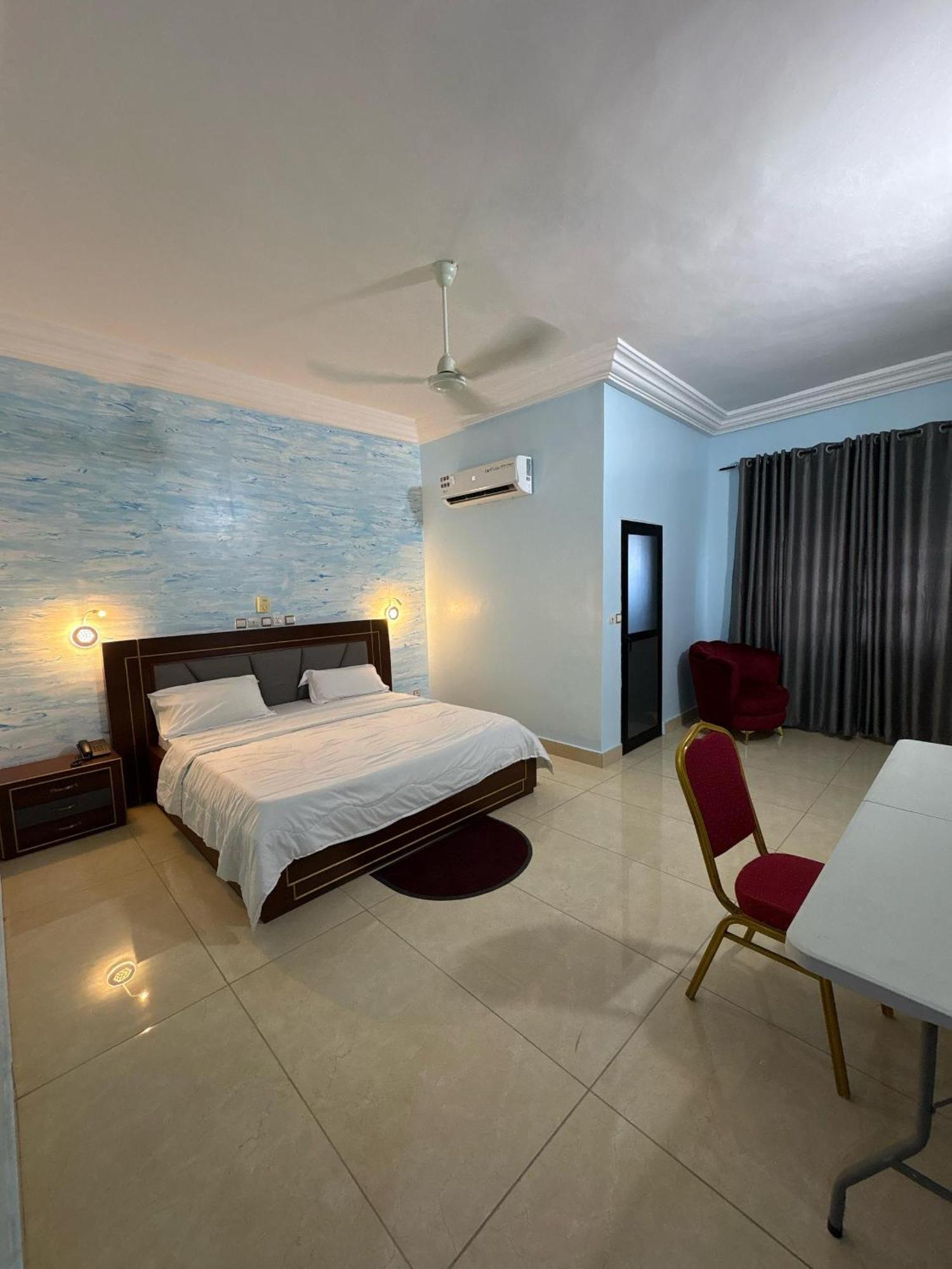 Hotel Mavilla Cotonou Dış mekan fotoğraf