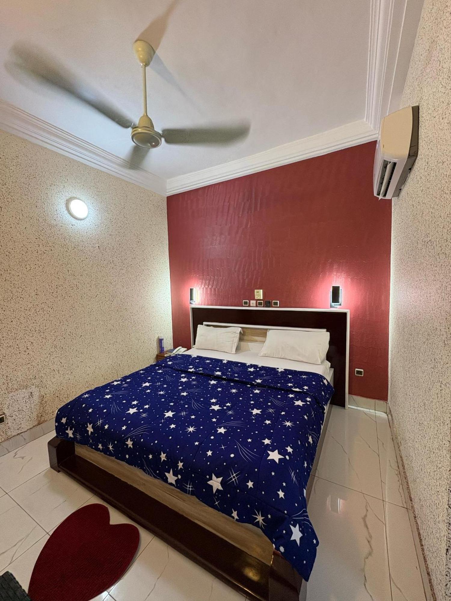 Hotel Mavilla Cotonou Dış mekan fotoğraf